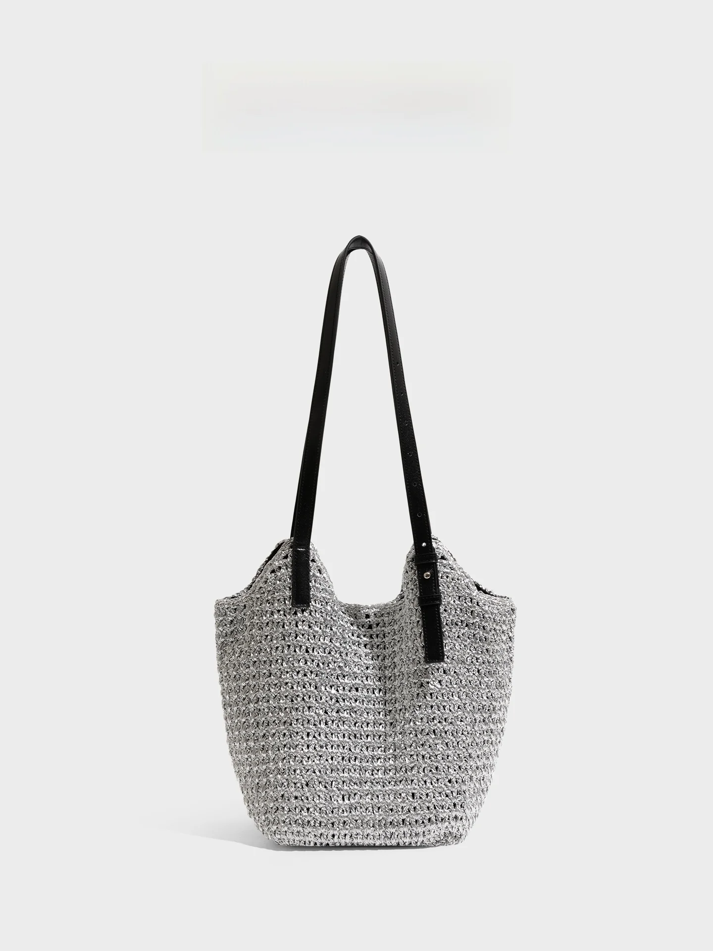 

Orange Girl Handmade Hook Silver Shiny Bucket Bag Women's Shoulder Bag Fashionable Tote Bag with Zipper Closure PU Leather