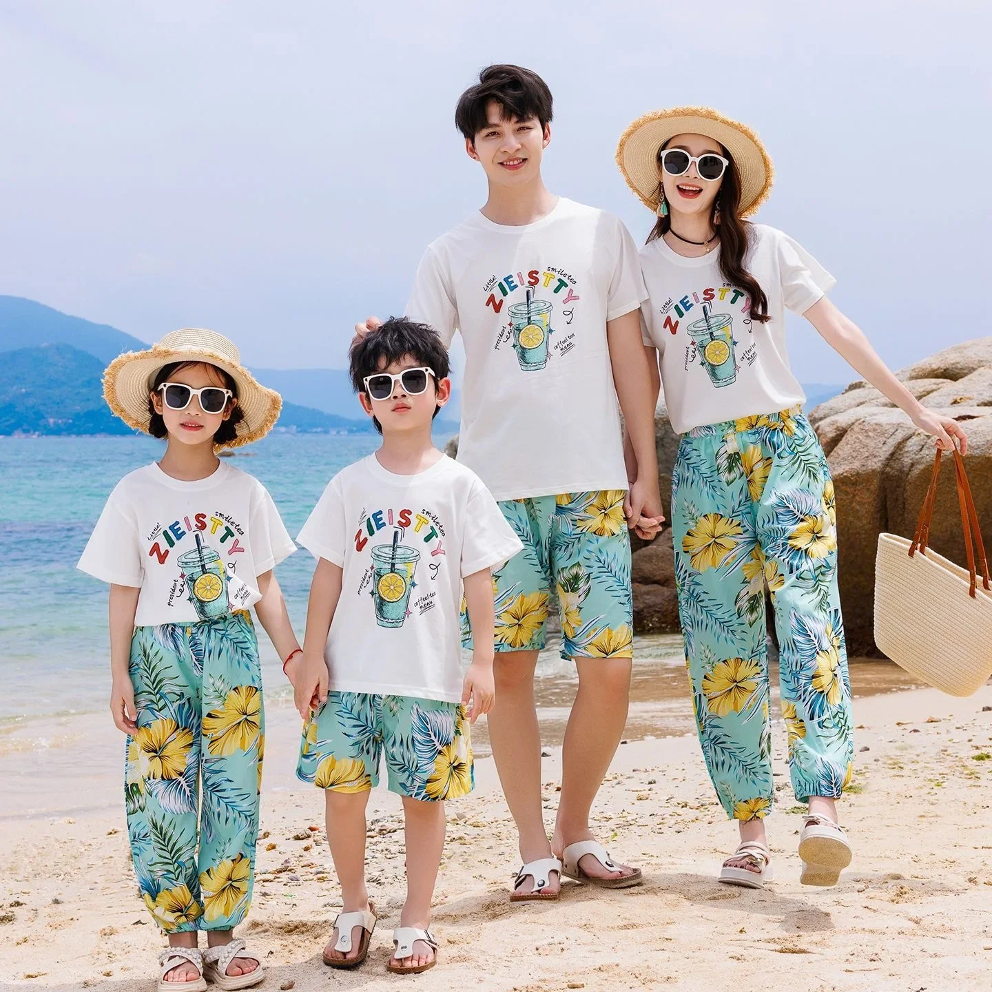 Resort Family Matching Outfit Beach Mother Daughter T Shirt Pants Father Son Tees Shorts Vacation Parent Child Two Piece Sets