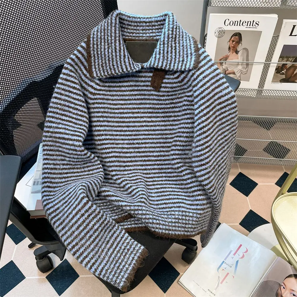 

2025 Winter Stripe Contrast Collar Sweater Women's High Grade Thick Knitted Top