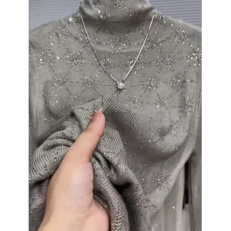 Gray High Collar Long Sleeve Knitted Base Layer Women's Fashionable Drill Design Anti-Aging Top Winter 2025 New Arrival