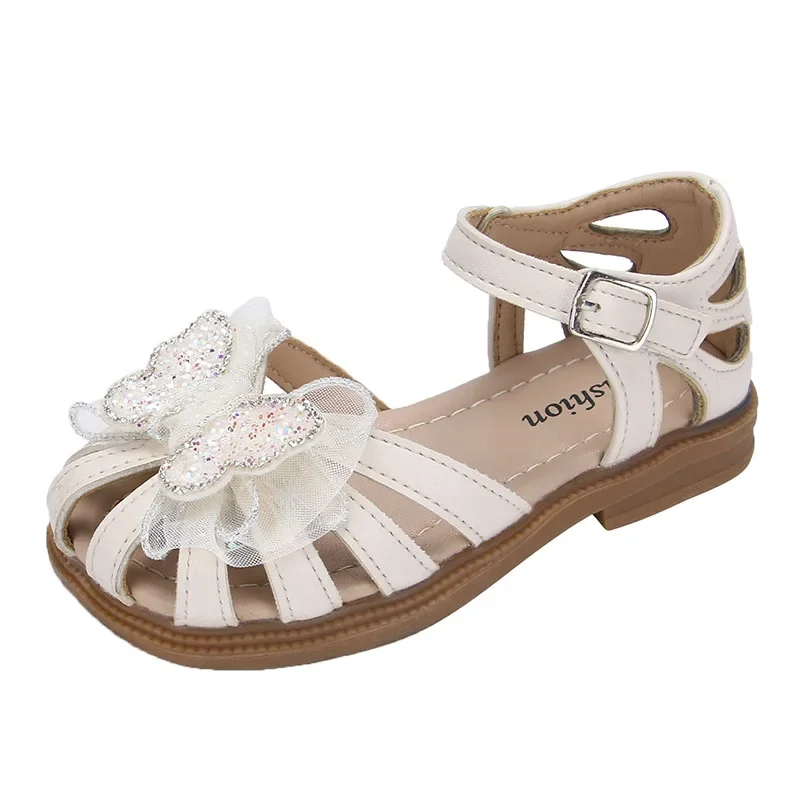 Sandales d'été pour filles, chaussures de plage princesse, découpes pour enfants, sandales en dentelle papillon en cristal, douces, respirantes, Anti-coup de pied, mignonnes, 2025