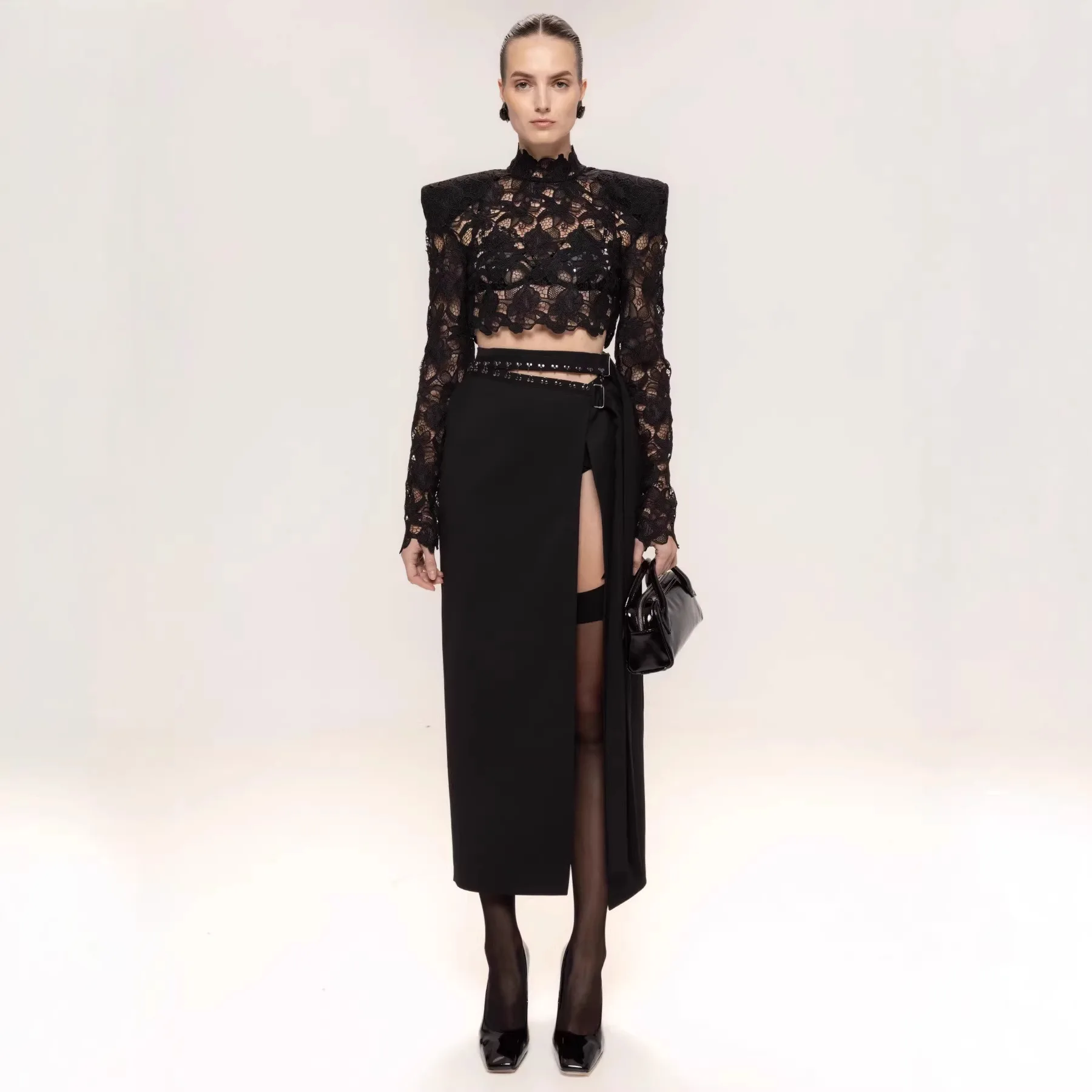 

Sexy Vintage Black Lace Two Piece Skirt Set Elegant Long Sleeve Crop Top And High Split Long Skirt Evening Party Club Outfits