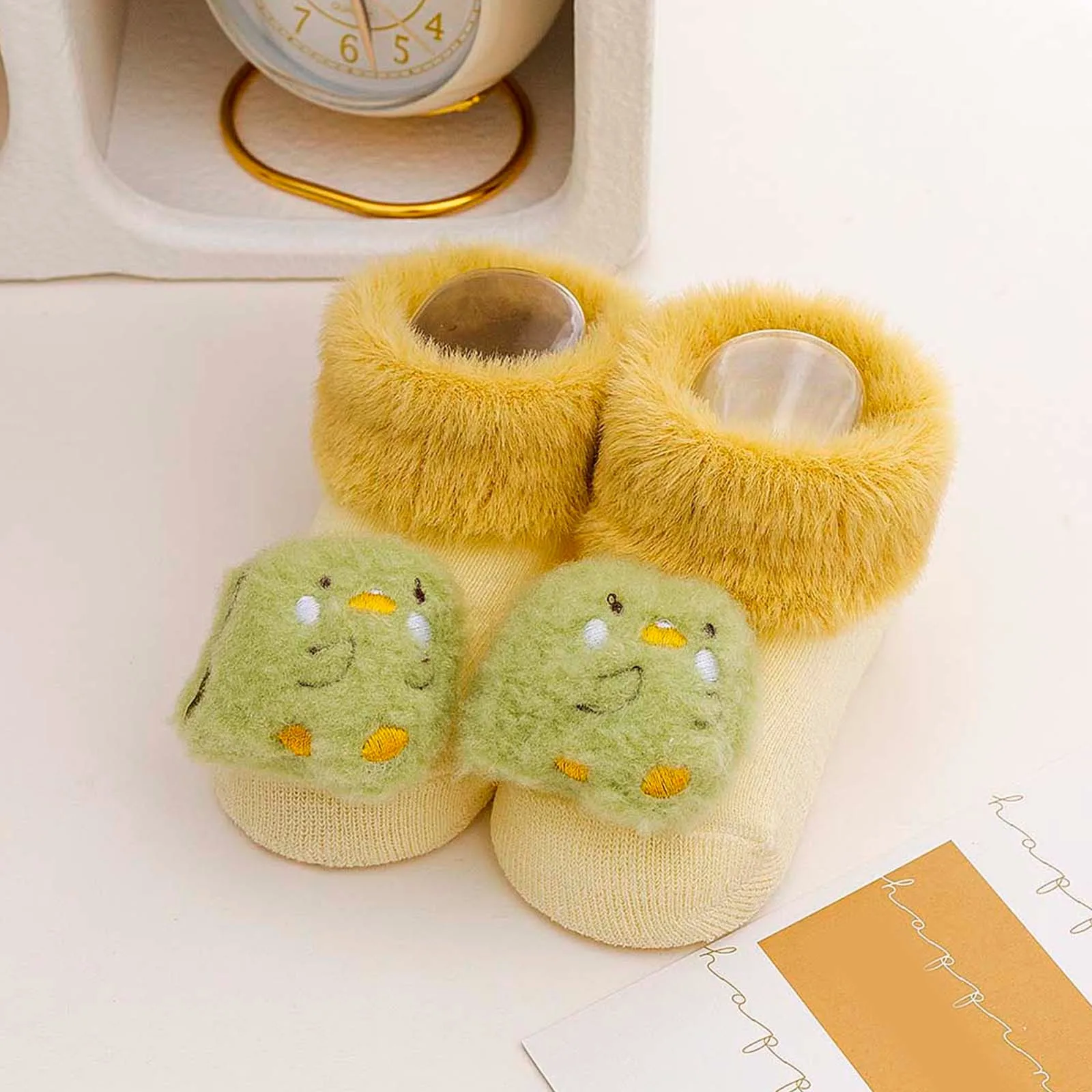 

2024 Autumn And Winter Comfortable Baby Toddler Shoes Cute Cartoon Dinosaur Shape Children Cotton Warm Breathable Soft Non Slip