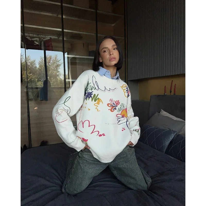 

2025 New Niche Design Sense Colored Jacquard Sweaters for Women Autumn Round-neck Pullover Knitted Tops Women's Clothing Colored
