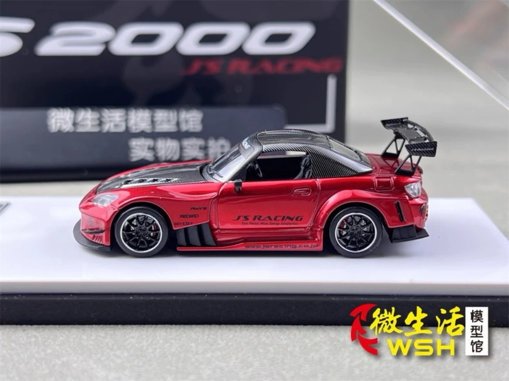 

Литая под давлением модель автомобиля Micro Turbo 1:64 S2000 JS Racing красного цвета в 2025 году