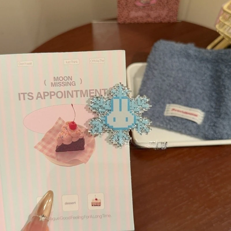 Pince à cheveux série flocon de neige lapin Miffy Kawaii, accessoires pour cheveux en forme de cœur pour fille, dessin animé, cadeau de noël pour Festival pour enfants