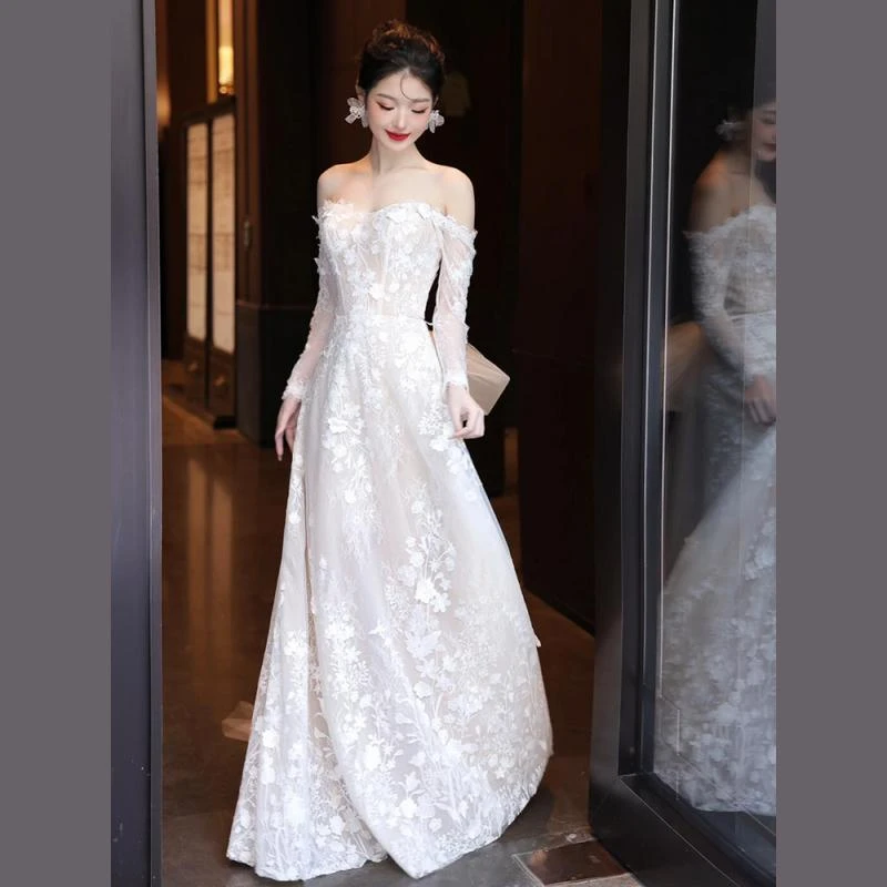 

Enchanting Muslim Off The Shoulder Brides Wedding Dresses Classic A-line Long Sleeves Lace Bridal Dress Customized