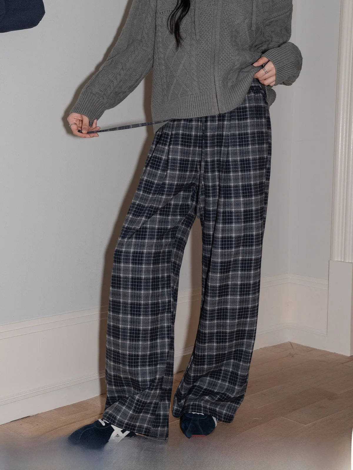 

Loose Wide Leg Casual Pants Women's High Waist Straight Leg Trousers Autumn New Sle Vintage Plaid Elastic Waist Pants