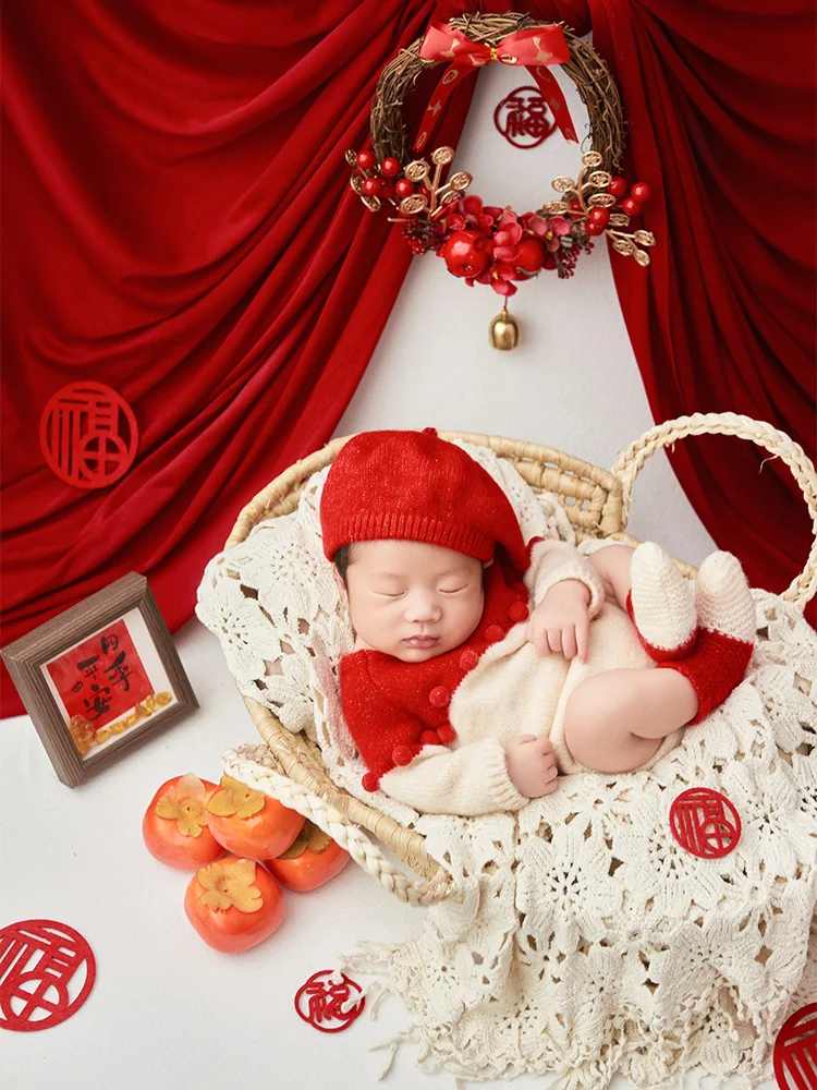 Kostum rajut bayi Tahun Baru, Jumpsuit rajut, kaus kaki baret, pakaian fotografi, Set karangan bunga Natal, mendukung foto bayi, alat peraga pengambilan foto