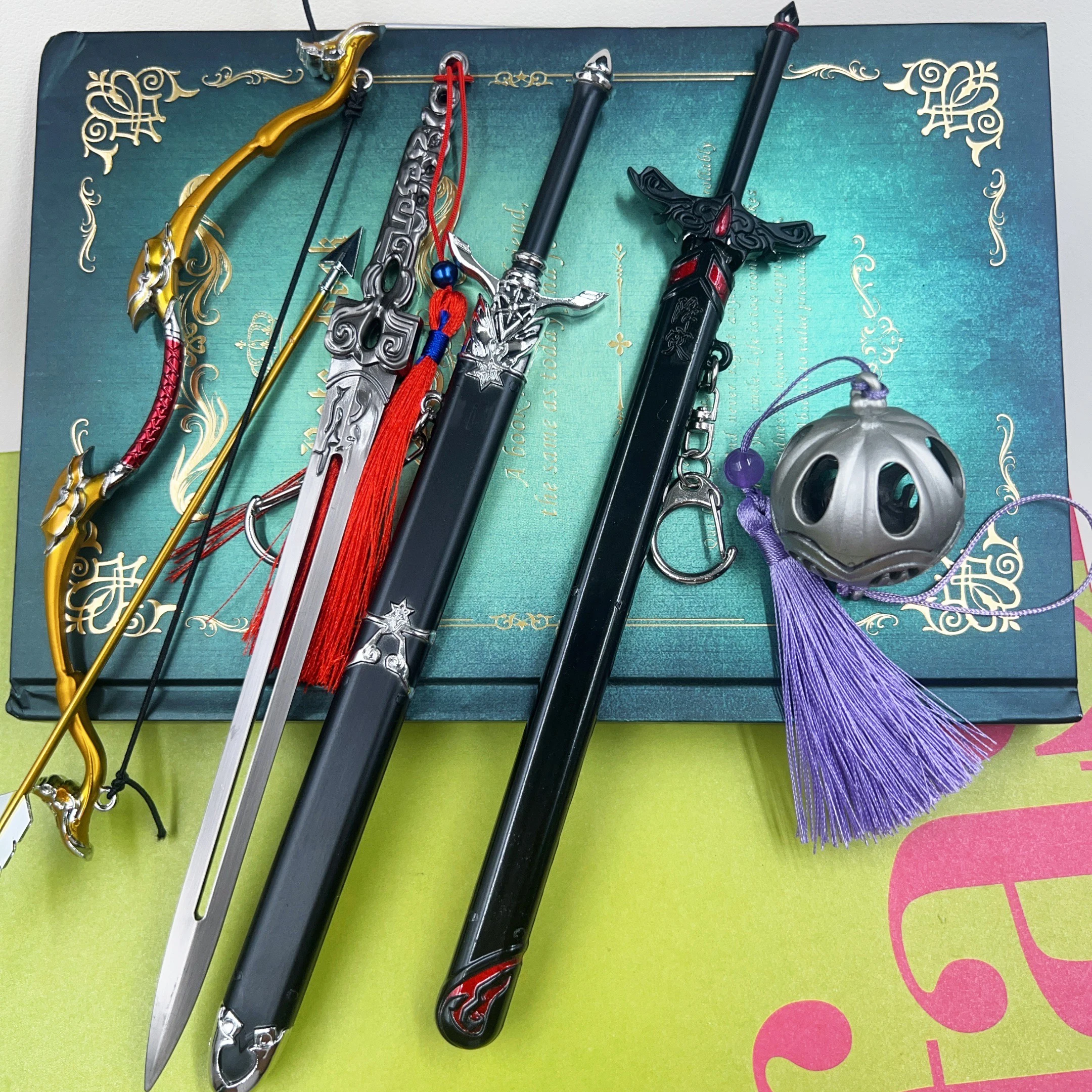 22 سنتيمتر مؤسس الشيطاني سوي بيان السيف المفاتيح مو داو زو شي جميع السيف المعدني مع غمد نموذج جمع دمى هدايا