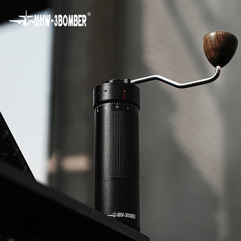 MHW-3BOMBER Distributore di caffè da 58 mm, strumento di distribuzione dell' espresso regolabile in altezza, base a cuneo in acciaio inox, adatto per portafiltro da 58 mm, accessori per caffè per