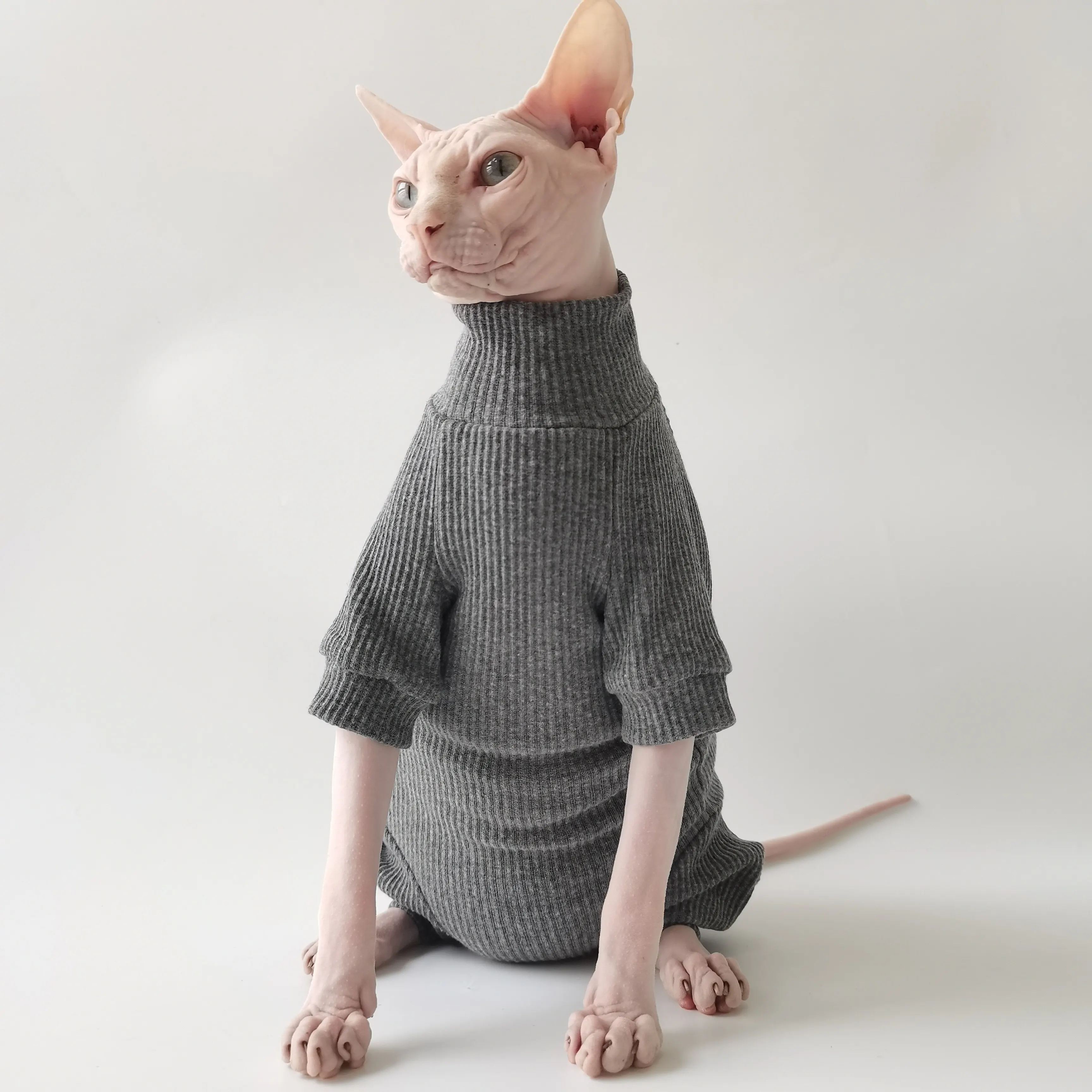 Soft Comfortable Cotton Coat for Sphynx Cat in Autumn Winter Long Sleeves Grey Pajamas 4-legged Elastic Loungewear for Kittens