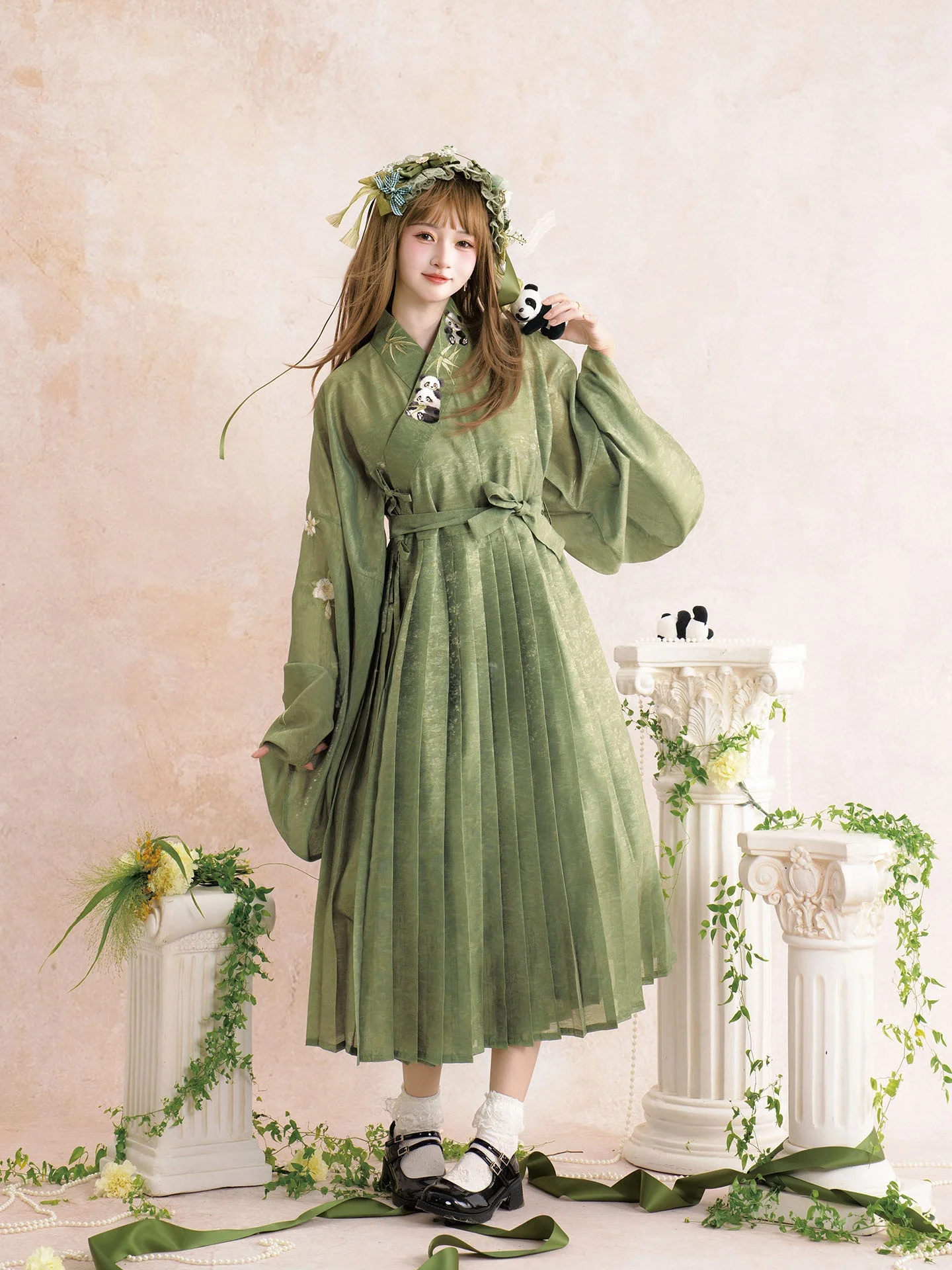 No Two Sets Bamboo Branch round Improved Ming Dynasty Pleated Skirt Hanfu Dress Spring Summer Women's Traditional Chinese Clo...