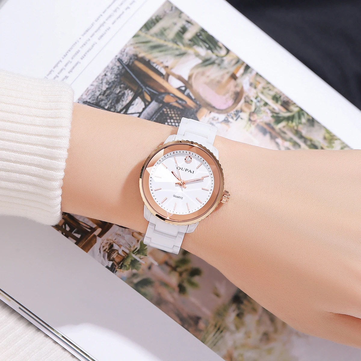 

Часы OUPAI с круглым циферблатом, женские керамические японские кварцевые часы, изысканные светящиеся стрелки, водонепроницаемые, модные и элегантные