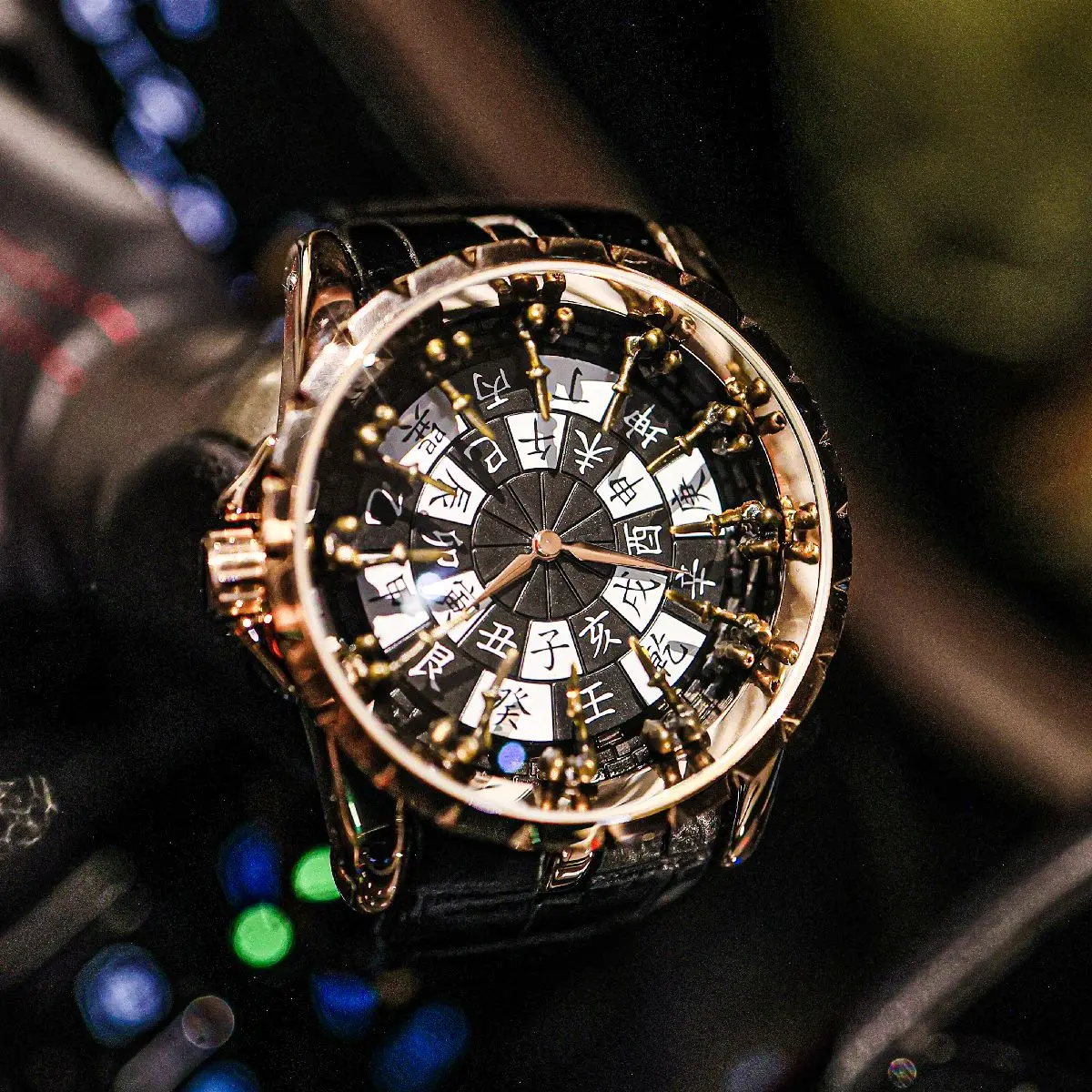 European, American, Japanese, and Korean Style High-End Luxury Round Table Knight Twelve Zodiac Series Watches for Men, High-End Business Concept Models, Top Ten Famous Watches, Best-Selling Men's Watches, Trendy, Fashionable, Casual, Versatile, Stylish, Cool, Perfect as a Gift