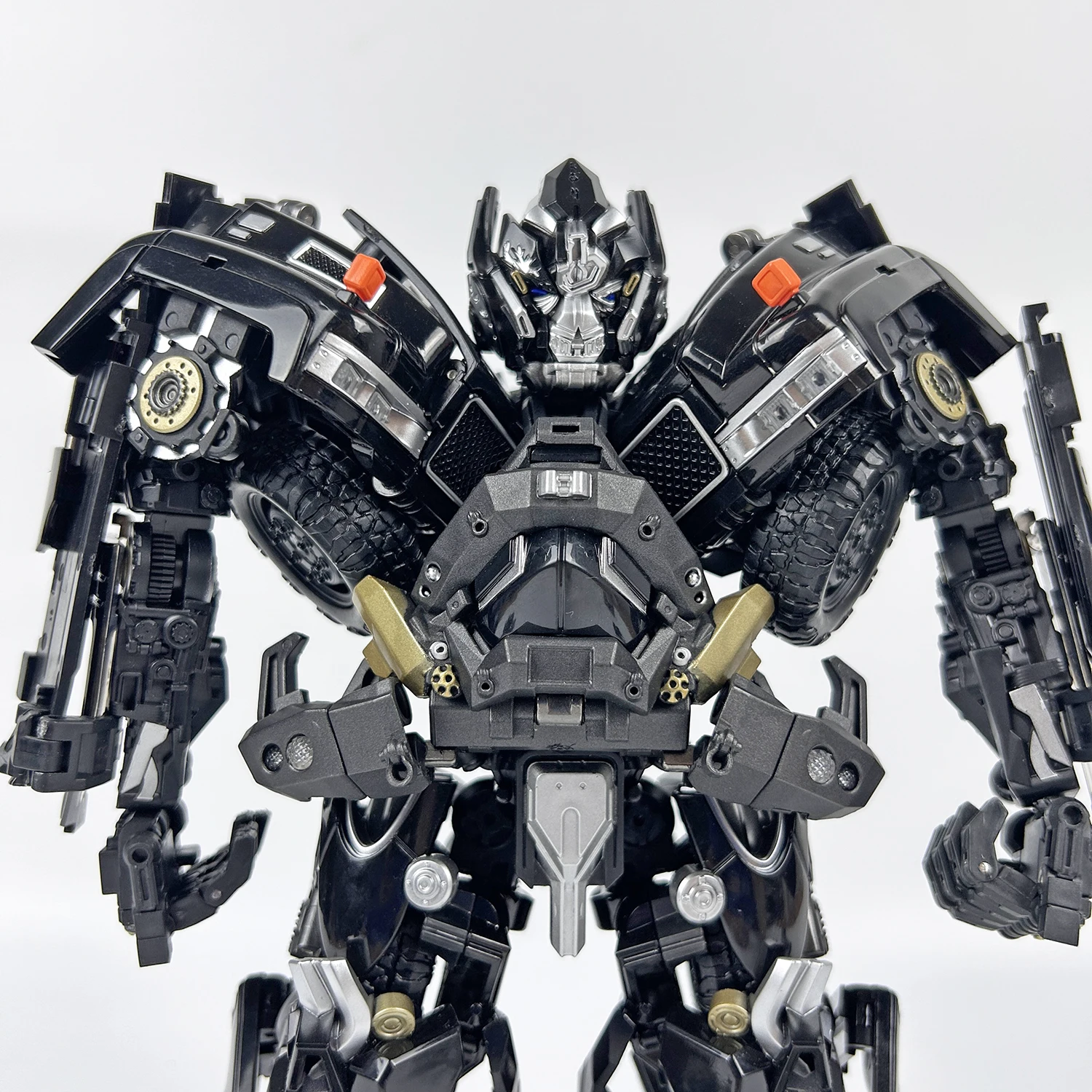 Black Apple Transformation M06 23cm MPM06 M-06 Ironhide Enlarged Version Metal Action Figure