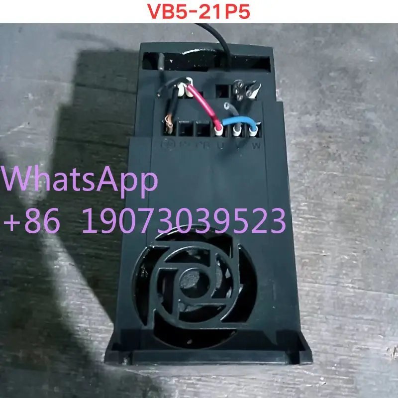 اختبار وظيفي Xinjie العاكس VB5-21P5 مستعمل عادي