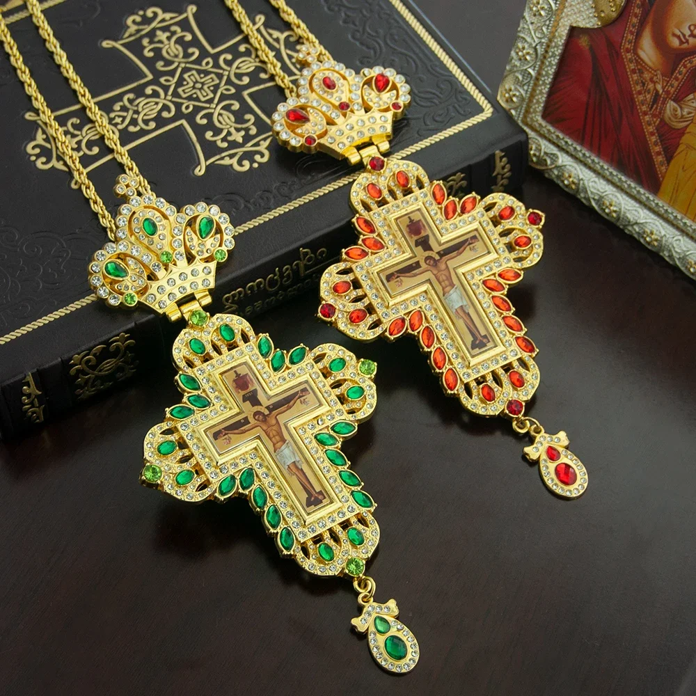 HTISOK Orthodoxes Kreuz-Anhänger, vergoldet, Jesus-Kruzifix mit Edelstein, heiliger Schmuck für Taufe, religiöse Dekoration & Geschenk – Detail 14