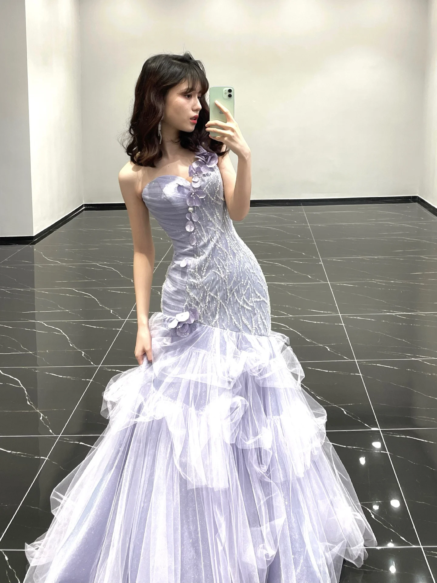 Vestido Formal de sirena con lentejuelas púrpuras para novia, vestido de fiesta de noche 3D, hombro flotante, tul, vestido de cumpleaños de princesa para invitados de boda #18445