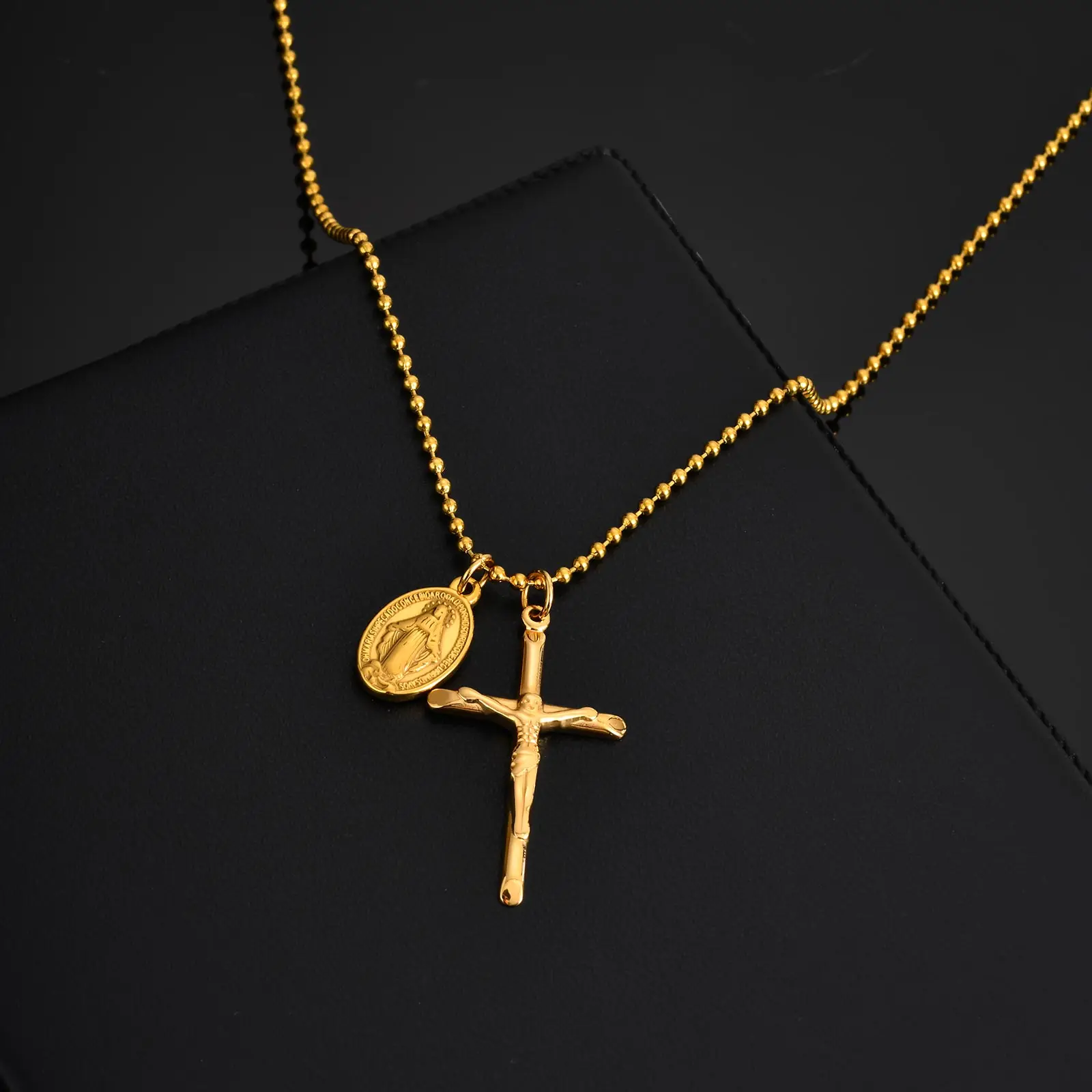 Vintage Virgin Mary Cross Pendant Necklace for Men, Fashion Stainless Steel Beaded Chain Necklace, Religious Prayer Jewelry