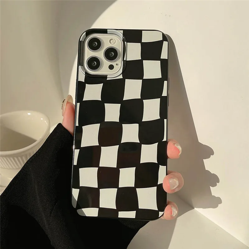 Luxury Lattice Checkerboard Soft Phone Case For iPhone 14 13 12 11 Pro Max Mini X XR 7 8 Plus XS SE Shockproof Protective Cover