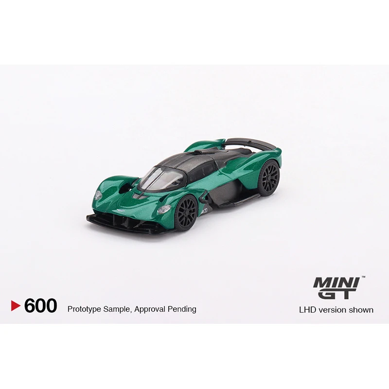 MINIGT 600 In Stock 1:64 Valkyrie Racing Green Diecast Diorama Car Model Toys