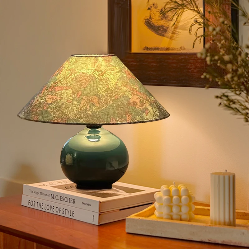 French Retro Rotundity Green Ceramics LED Table Lamps Printing Fabric Lampshade Living Room Bedroom Restaurant Office Desk Light