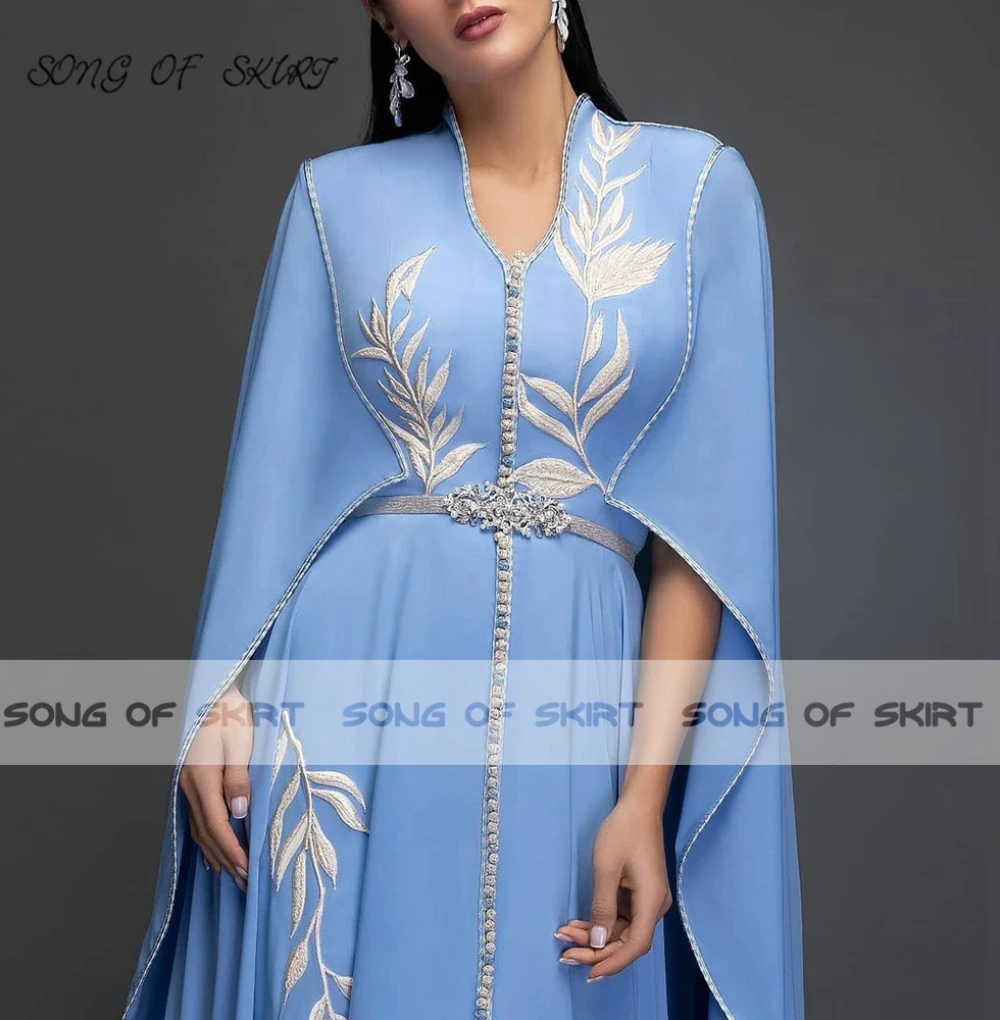 Elegante V-hals Sky Blue Avondjurken Split Lange Moslim Vrouwen Speciale Gelegenheid Gown Marokkaanse Dubai Kaftan Jurken