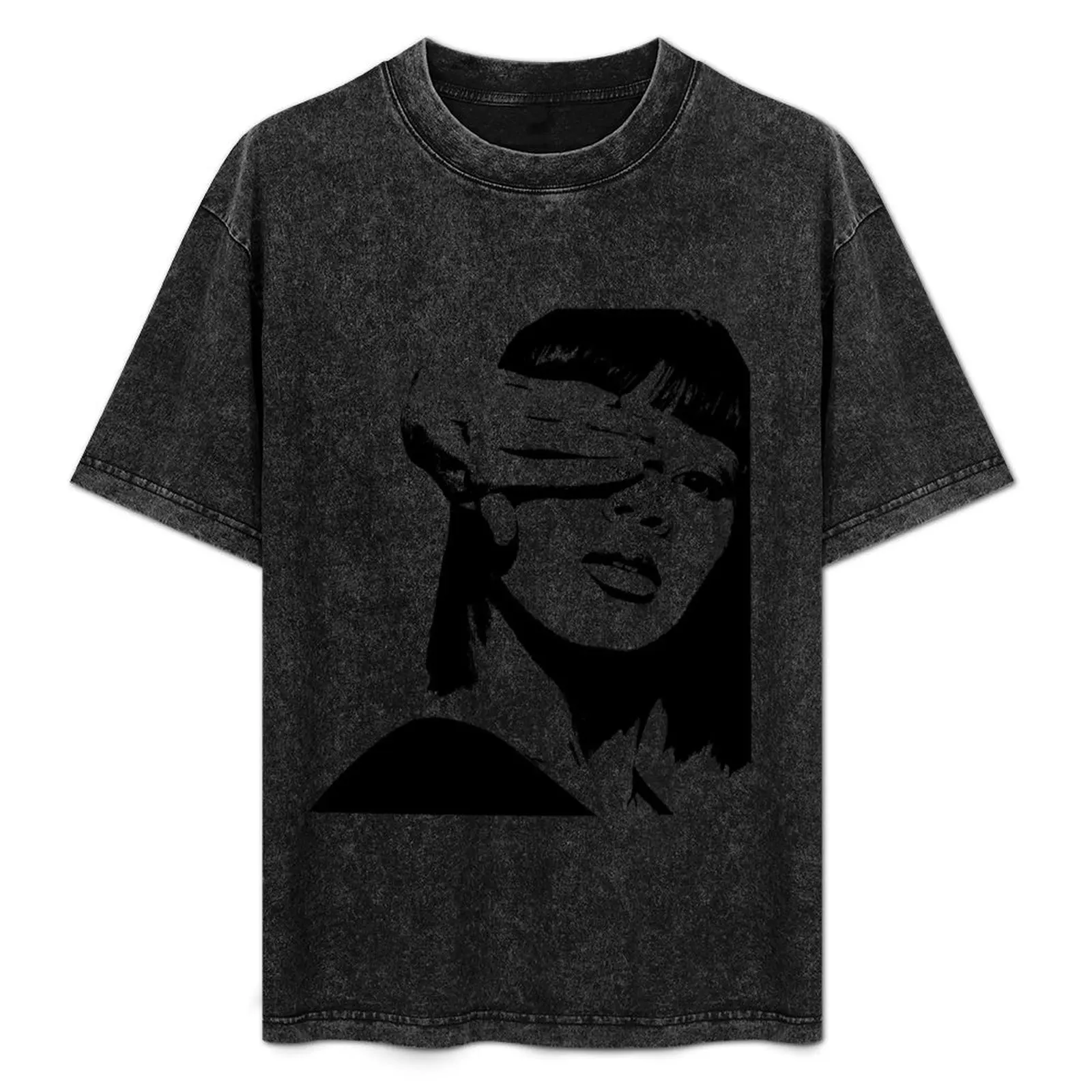 

Lisa Never Be The Same Again Lopes Singer , Eye Nickname Left T-Shirt Holiday All Match T-Shirt