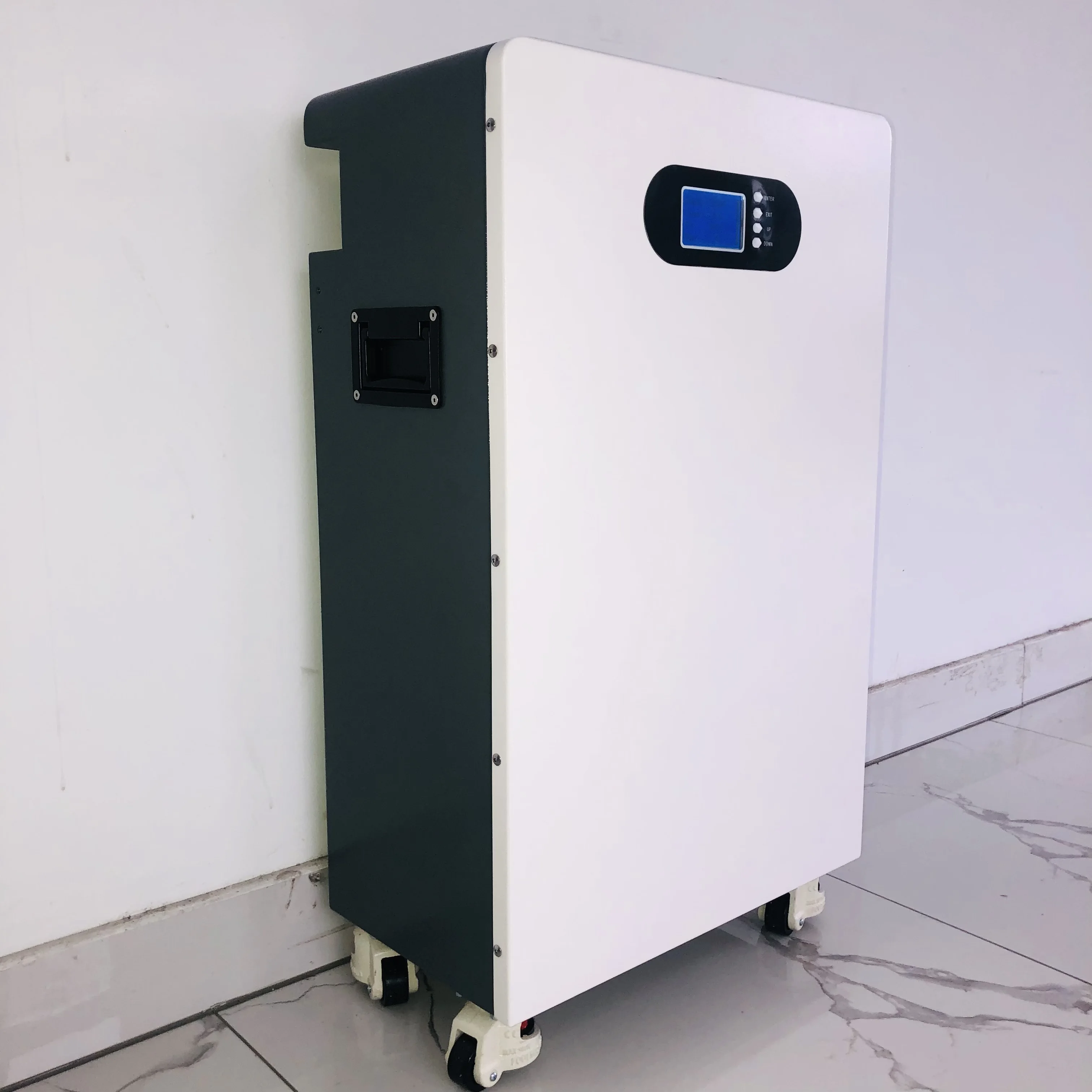 High Capacity 51.2V 205Ah Lithium Ion Battery Specially Designed for Solar Power Storage With Advanced Battery Management System
