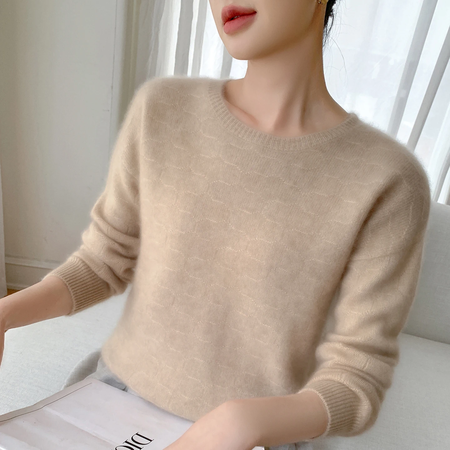 

Осенне-зимний женский пуловер из кашемира с круглым вырезом, новый жаккардовый вязаный свитер с бриллиантами, повседневный женский топ