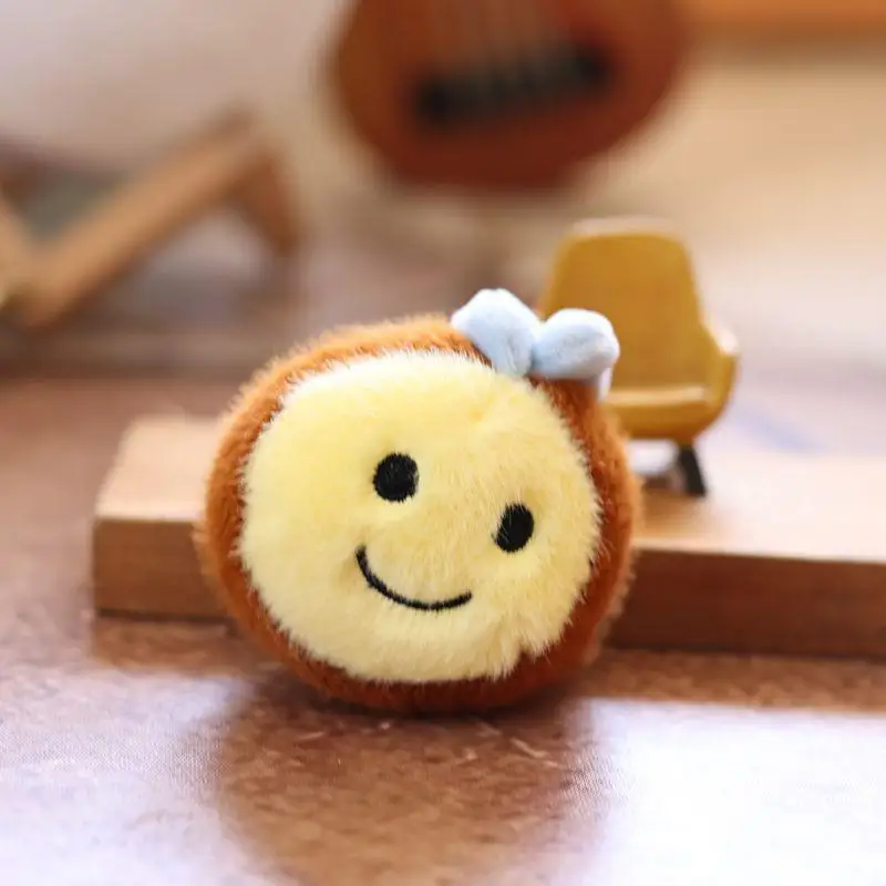 

Kid's Plush Bee Pendant Toy, Adorable Stuffed Insect Doll Keychain, Wonderful Birthday or Christmas Gift
