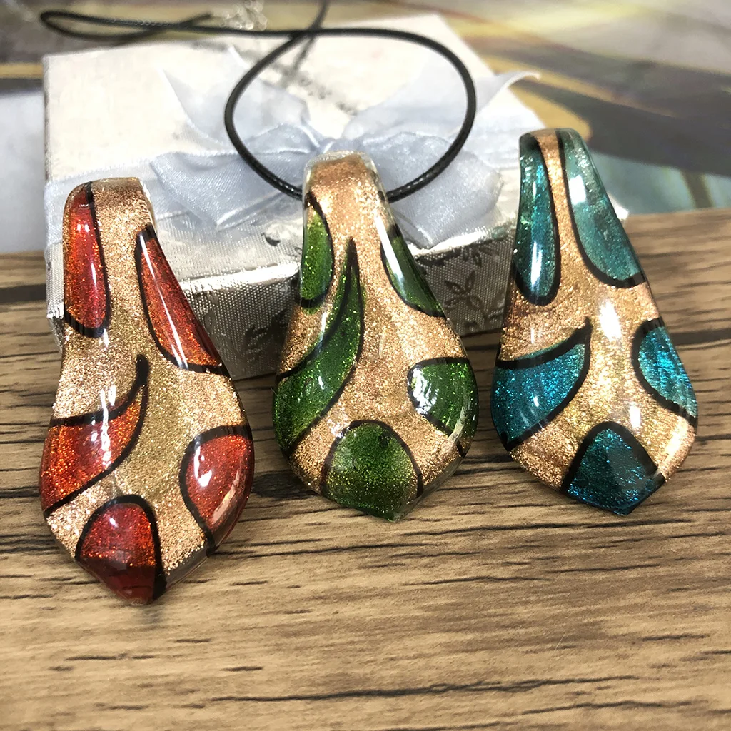 

5PCS Colorful Retro Leaf Shape Glass Crystal Muran Pendant Necklace For Women Floral Lampwork Cheap Items Jewelry Gift