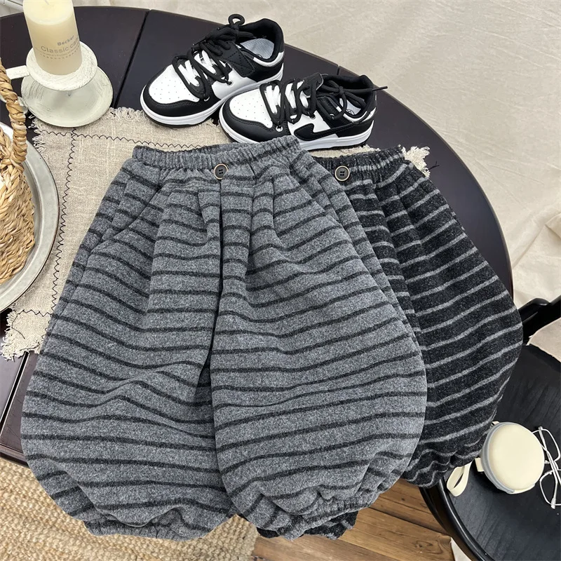 

Boys' Fleece-Lined Baby Harem Trousers Autumn/Winter Collection Wear One-Piece Fleece-Lined Children's Striped Trousers