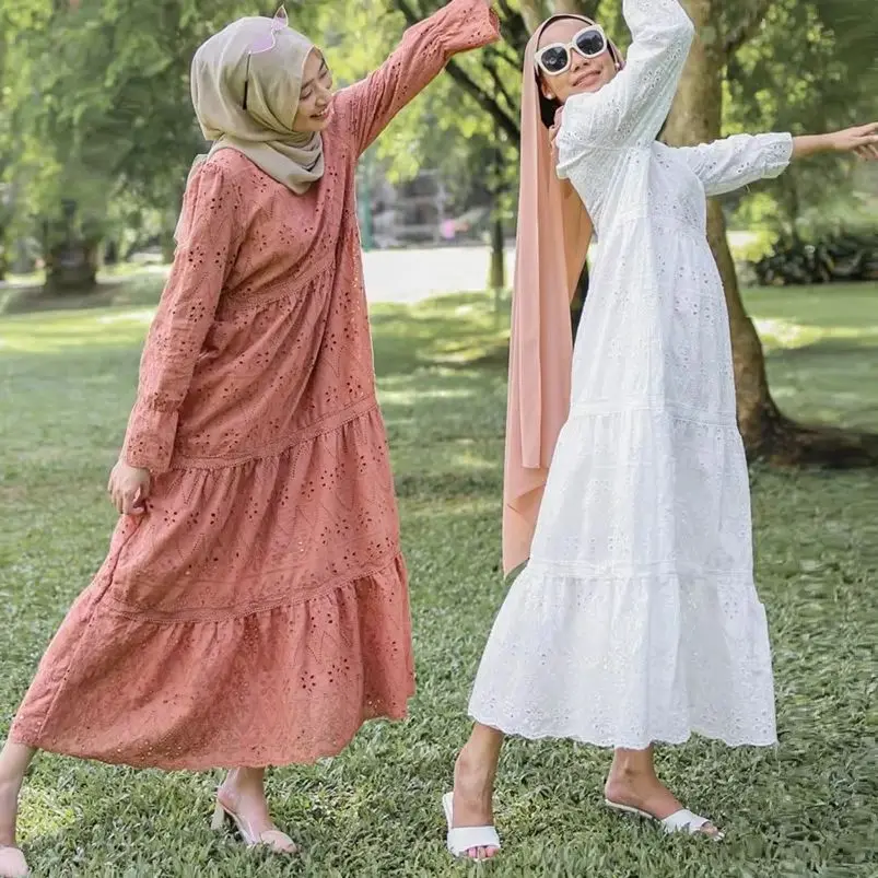 

Eid Abaya Turkey Kaftan Muslim Women Dress Hollow Lace Dresses Dubai Djellaba Jalabiya Robe Caftan Gown Kebaya Islam Clothing