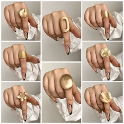 Amorcome Exaggerated Gold Color Metal Geometric Rings for Women Adjustable Elastic Rope Chunky Ring Fashion Statement Jewelry