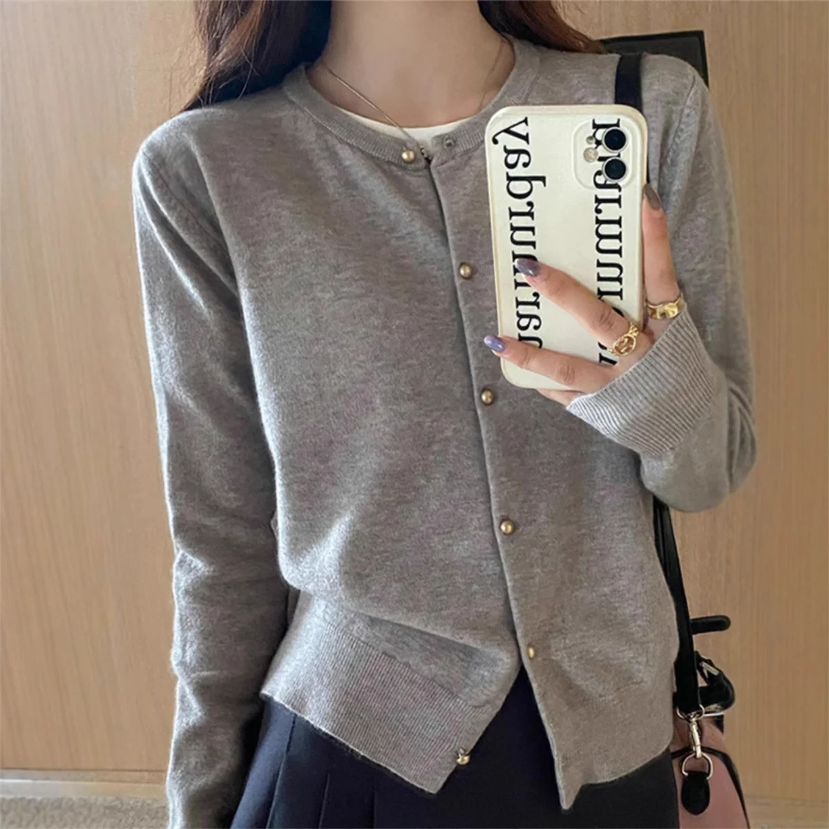 

Autumn Elegant Knitted Cardigan Women 2025 New In Long Sleeve Single Breasted Solid Tops Lady Casual Street Coats Korean Outwear