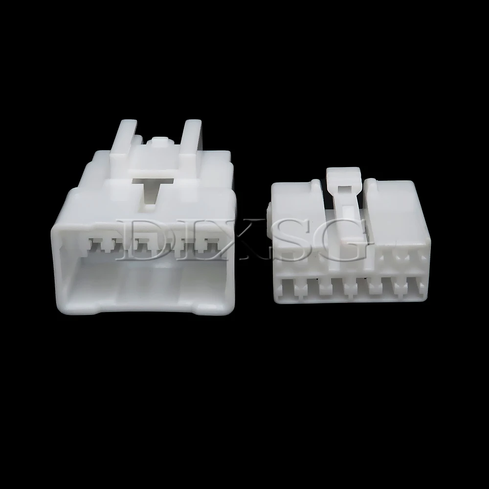 1 Set 10 Pin MG651056 MG641059 Car Plastic Housing Wire Plug for Toyota Camry Corolla MG 651056 MG 641059 Auto Connector