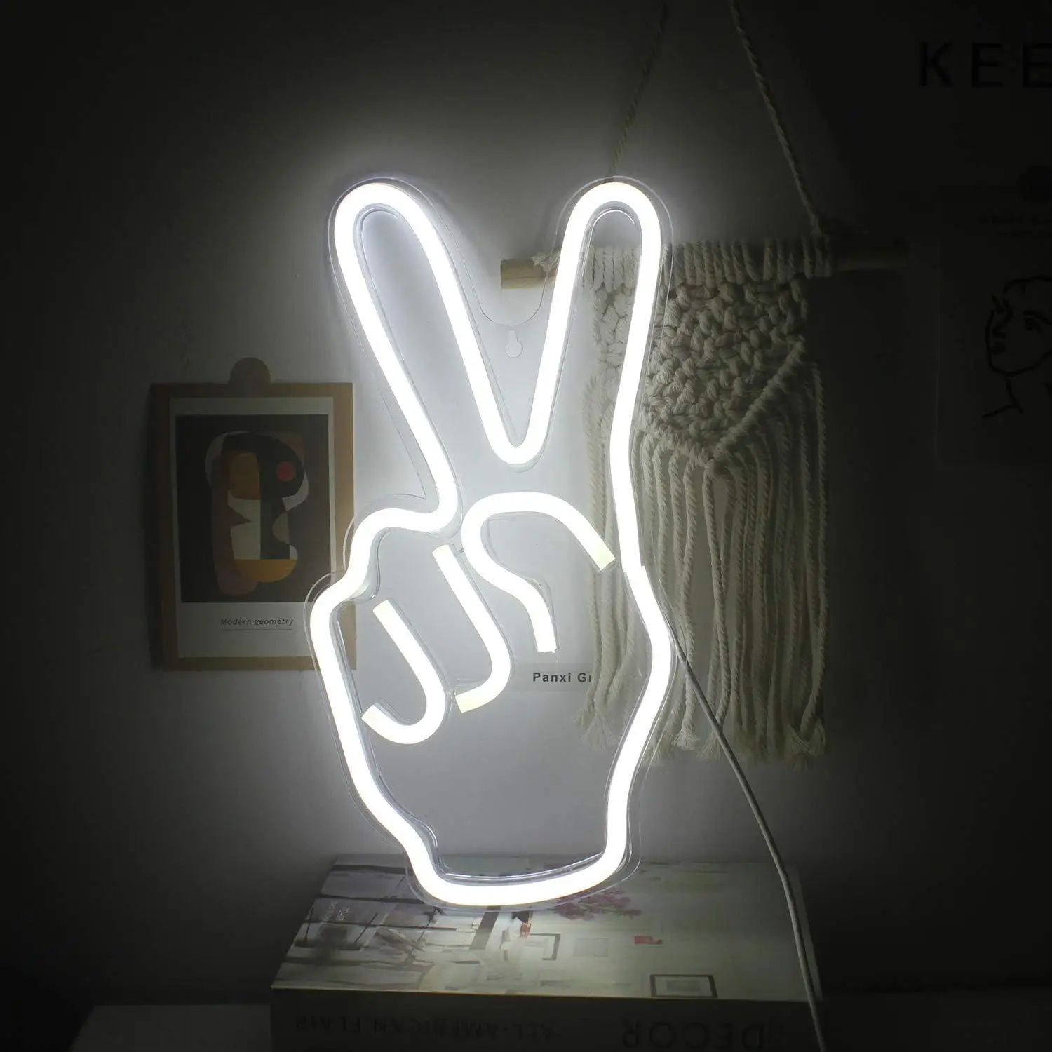 letrero-de-pared-con-signo-de-paz-en-forma-de-dedo-luz-de-neon-con-gesto-de-victoria-luces-de-neon-novedosas-para-decoracion-del-hogar-fiestas-y-dias-festivos
