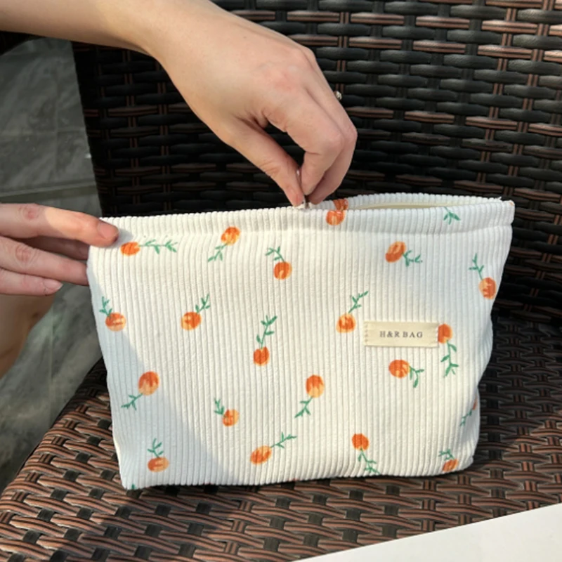 Corduroy Retro Flower Cosmetic Bag Women Travel Cosmetic Pouch Beauty Storage Cases Make Up Organizer Clutch Bag Wash Bag