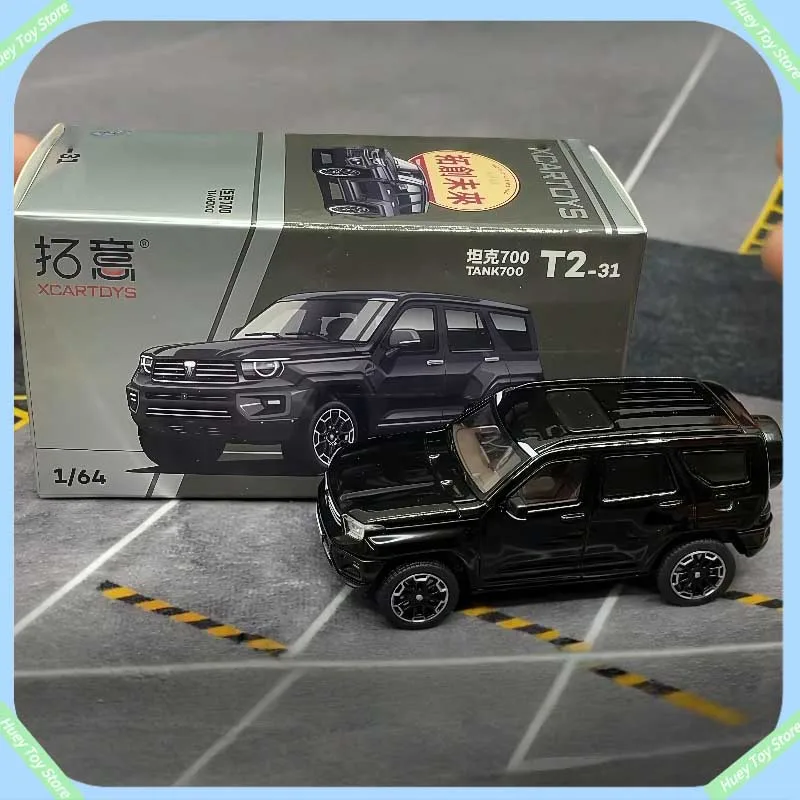 

2025 Tuoyi Xcartoys Alloy 1:64 Car Model Toy Tank 700- Black Car Model Desktop Collection Ornament Birthday Gift