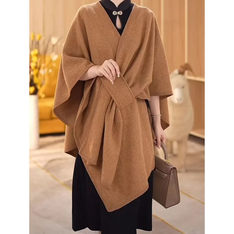 

2025 Autumn and Winter Temperament Fashionable Warm and Versatile Mid-length Shawl for Women Loose Cloak Jacket