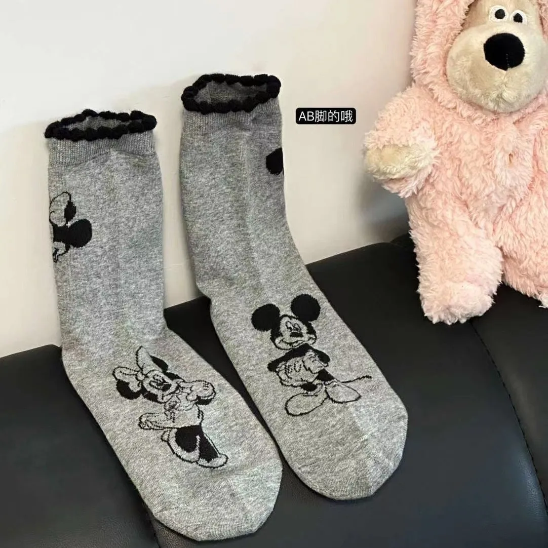 

3pairs of Disney Mickey Mouse socks fall and winter stirrups ab Mickey Minnie socks Cute cartoon Mickey Mouse mid-calf socks