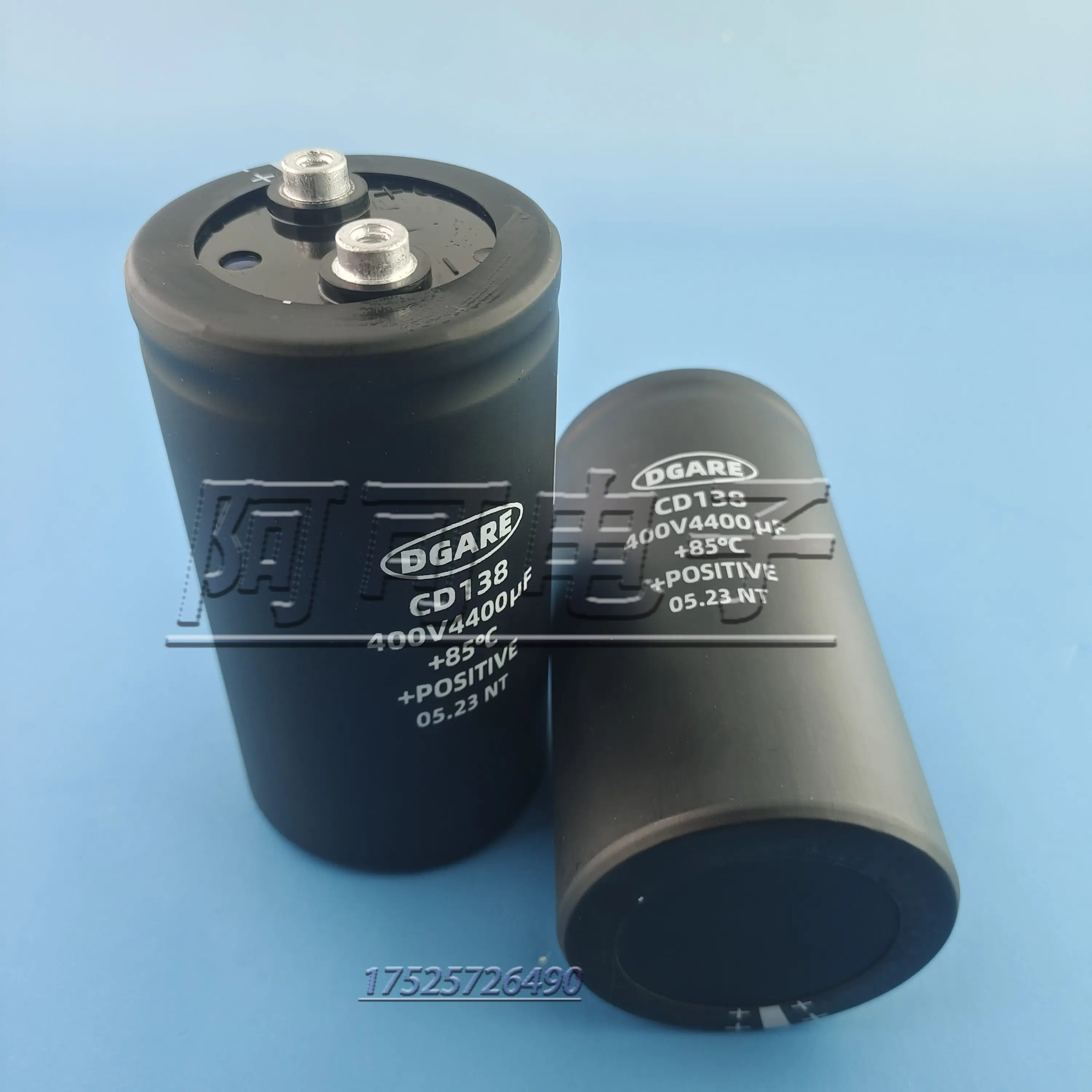 

Farrah electrolytic capacitor cd138400v4400uf Siemens EPCOS 400V4400UF