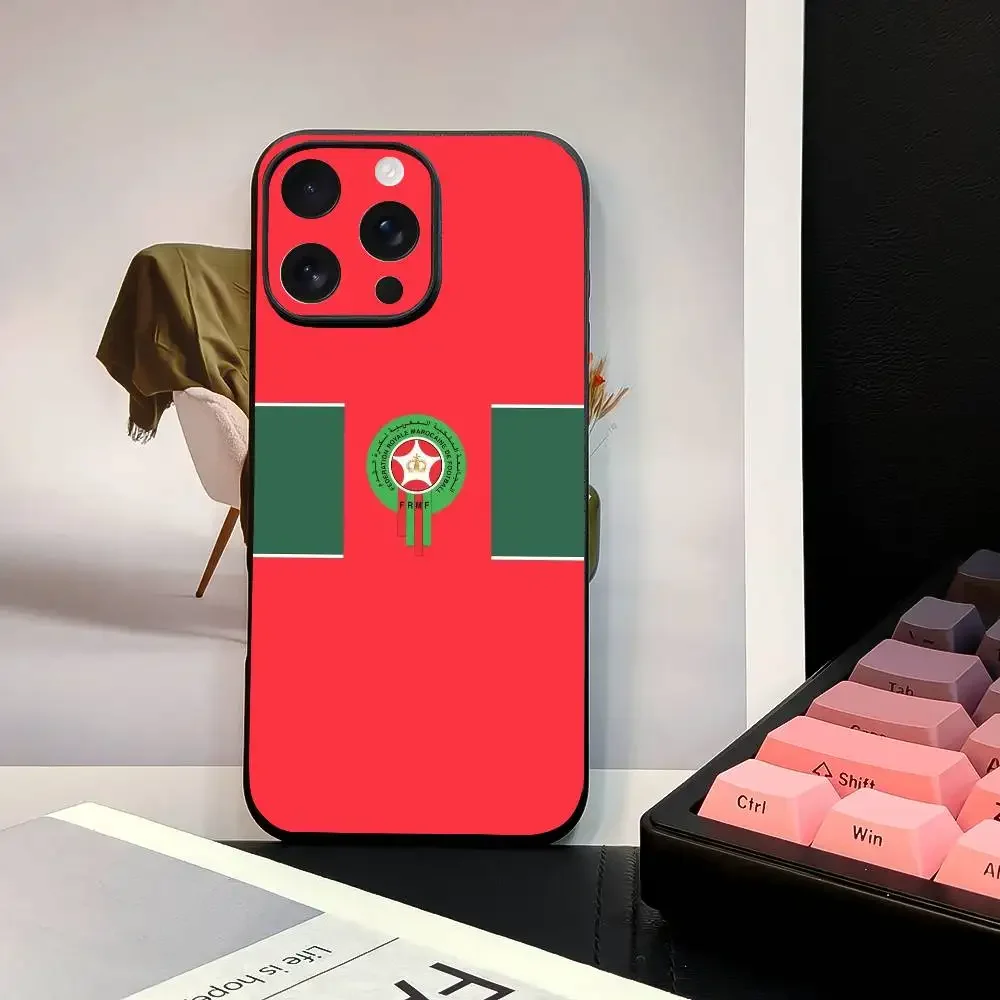حافظة هاتف بعلم المغرب أنيقة باللون الأسود 11-16 غطاء هاتف مضاد للسقوط مطلي بالأشعة فوق البنفسجية من مادة TPU. #1