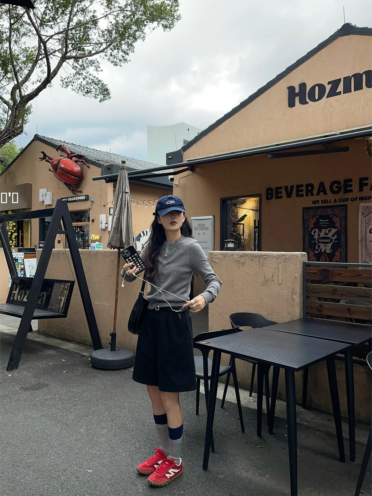 

Женский трикотажный топ с эффектом двухслойности, облегающий, из мягкой вискозы, с длинным рукавом, круглым вырезом, дышащий