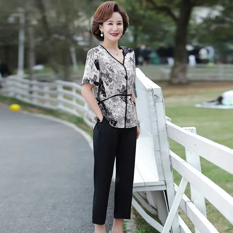 Mother Summer Suits Chiffon Print V Neck Blouse Top Pants Suit Short-Sleeve Elderly Women 2 Piece Women Set