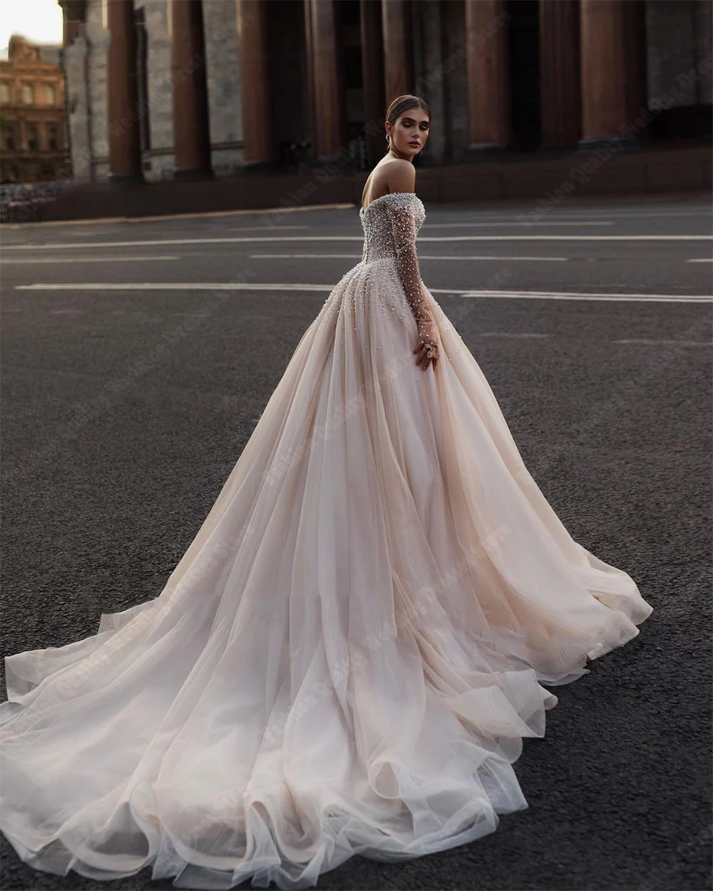 Vestidos de casamento de tule para mulheres, fora do ombro, festa formal, esfregando o chão, cor sólida, princesa, novo