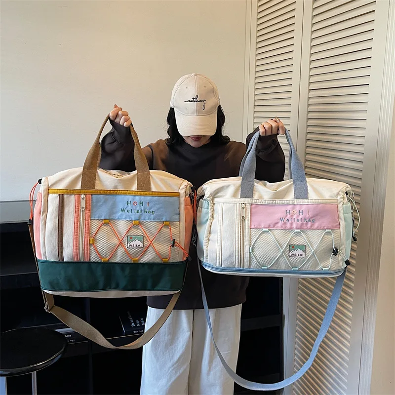 

Nylon fabric lightweight, cute, versatile, large-capacity travel bag, travel sports, contrasting color neutral travel handbag