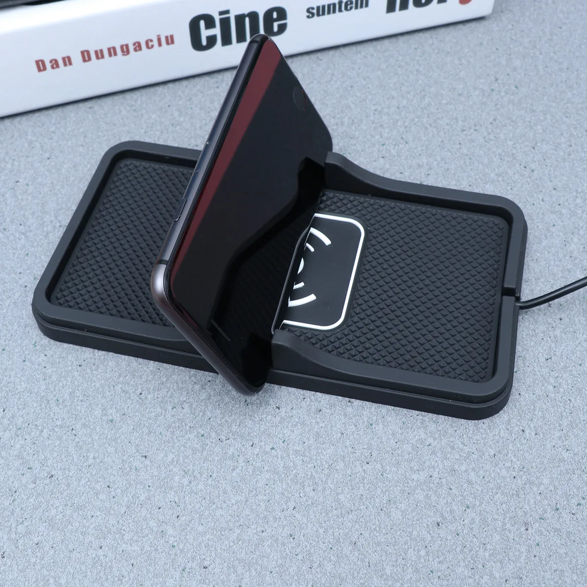 Wireless Charger Charging Pad Silicone Anti-Slip Car Mount Phone Holder Stand for Fast Charging Hands-Free Navigation Safe